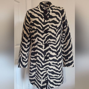 Light zebra coat‎
